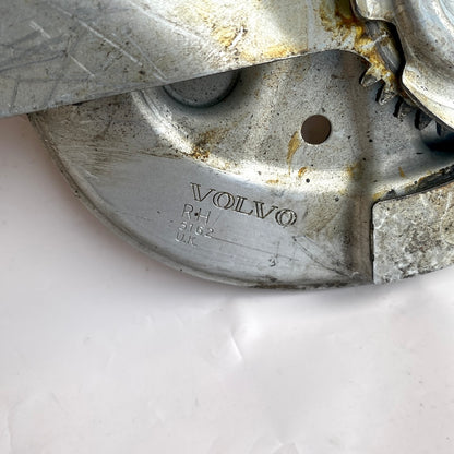 VOLVO S60 Ön Cam Kriko ve Motoru 101354-xxx/30762639