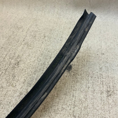 VOLVO S60 Ön Cam Üst Çıtası 8620457