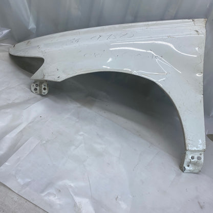 VOLVO S40 Ön Çamurluk 30745127/30745126 Orijinal Çıkma 2006-2012