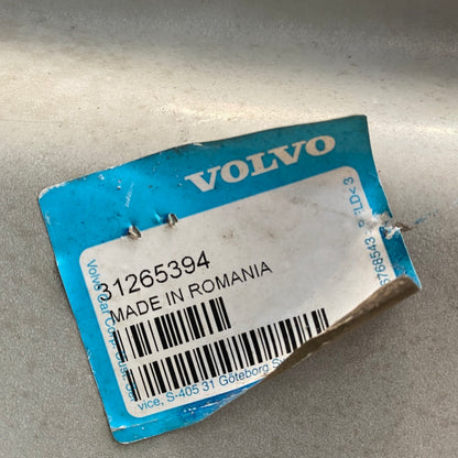 VOLVO S40 Ön Çamurluk 30745127/30745126 Orijinal Çıkma 2006-2012