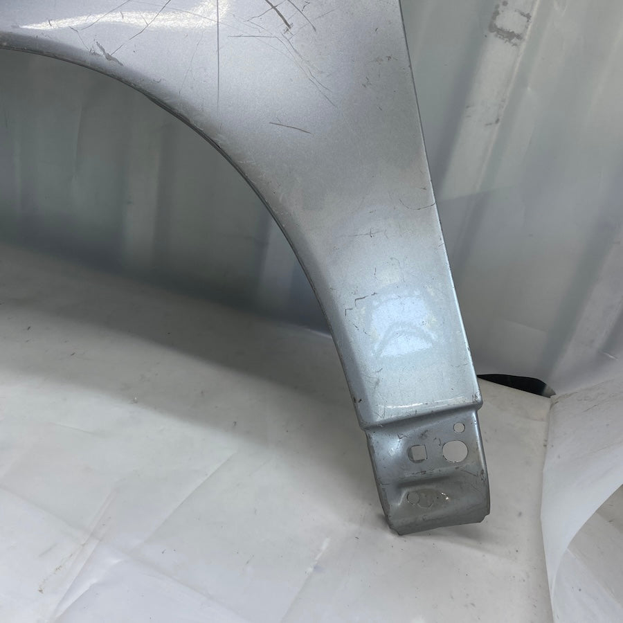 VOLVO S40 Ön Çamurluk 30745127/30745126 Orijinal Çıkma 2006-2012