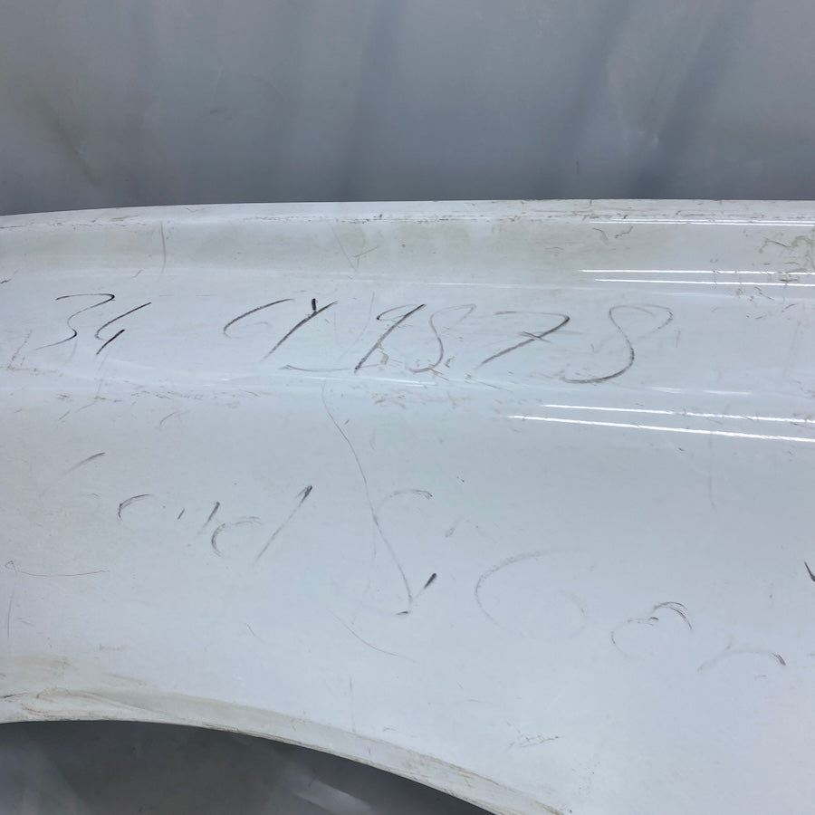 VOLVO S40 Ön Çamurluk 30745127/30745126 Orijinal Çıkma 2006-2012