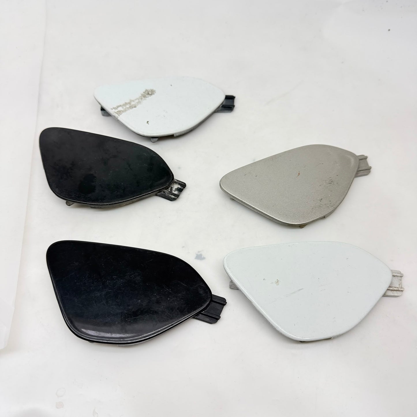 Volvo S60 Ön Tampon Çeki Demir Kapağı 31323839