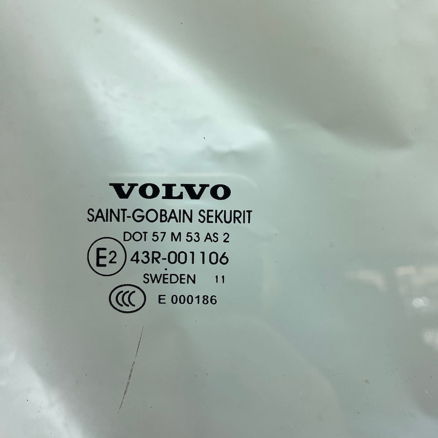 VOLVO S60 Ön Sağ Kapı Camı 43R-001106