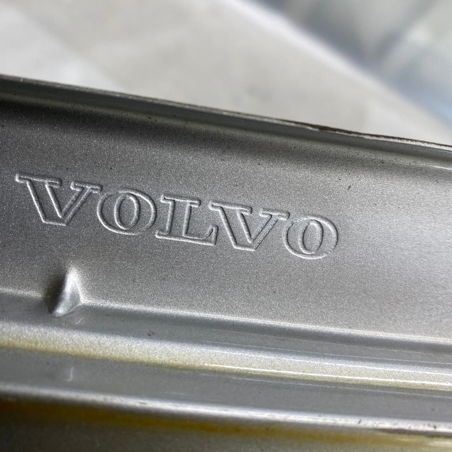 VOLVO S60 Ön Sol Çamurluık 30796492 Orijinal Çıkma 2001-2009