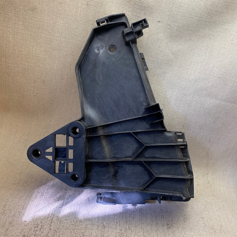 VOLVO S60 Ön Kapı Dış Kol Braketi 30784314/30784315