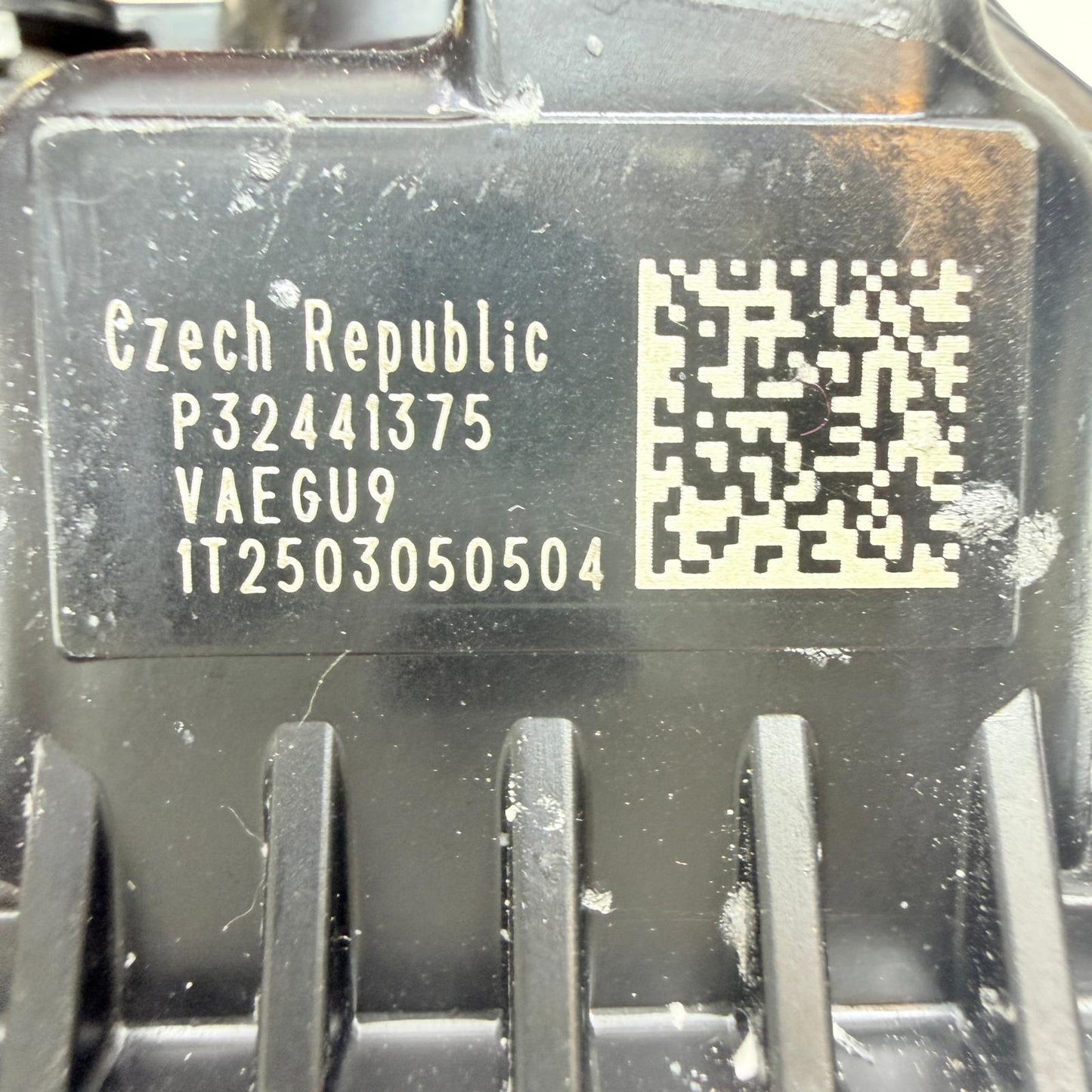 Volvo Termostat B5 S60 V60 S90 V90 XC40 XC60 XC90 32441375 En Uygun Oto Parça