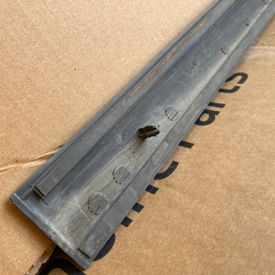 VOLVO S60/V70 Kapı Çıtası 9151912