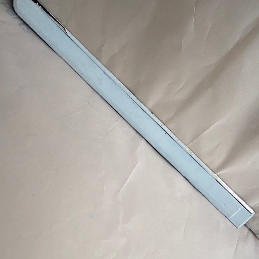 VOLVO S80 Arka Sağ Kapı Çıtası 8658937