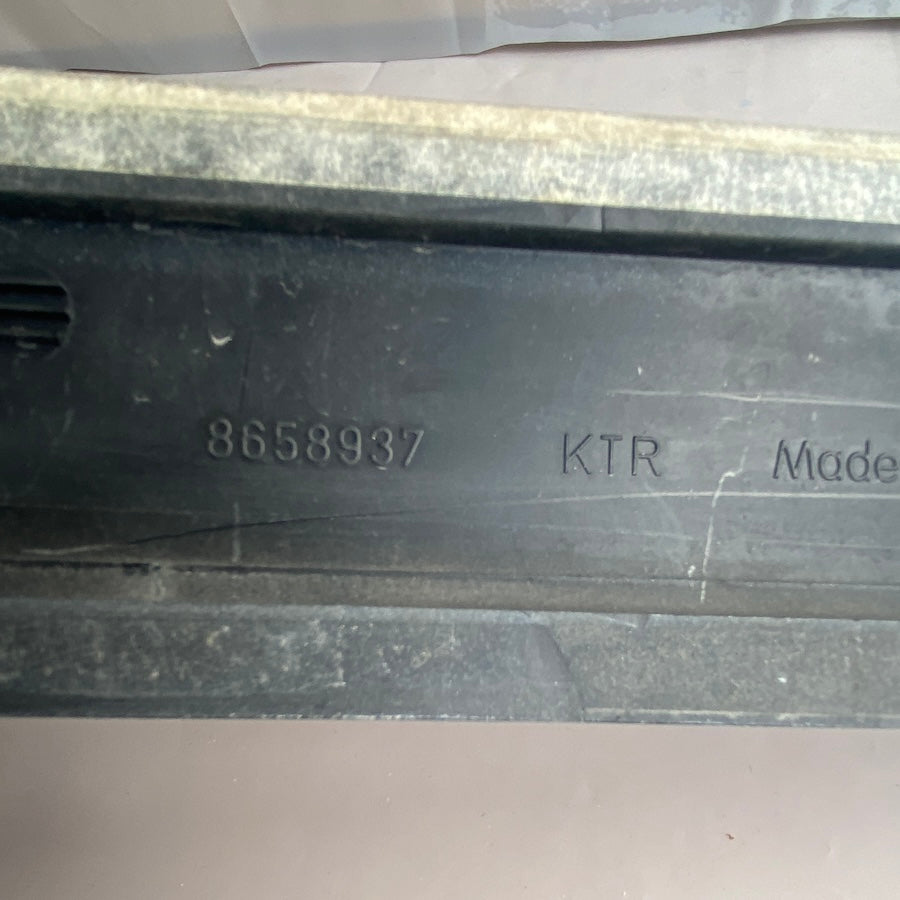 VOLVO S80 Arka Sağ Kapı Çıtası 8658937