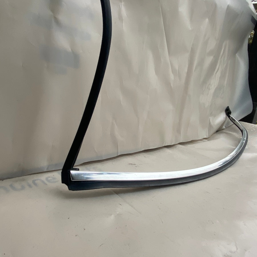 VOLVO S80 Arka Sağ Kapı Üst Fitili 31253094
