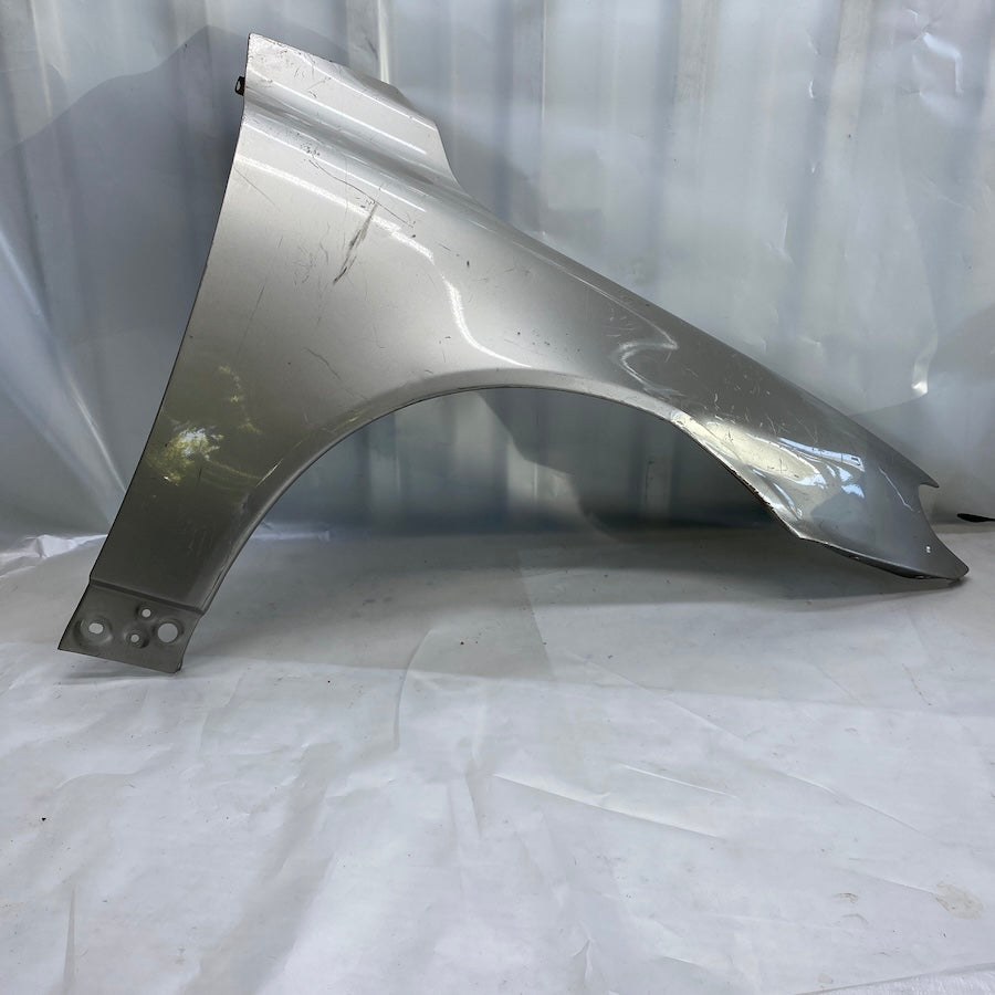 VOLVO S80 Ön Sağ Çamurluk 31294001 Orijinal Çıkma 2007-2015