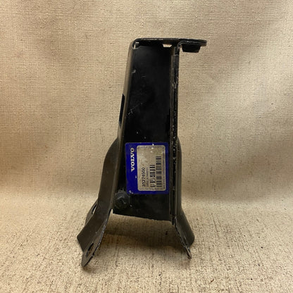 VOLVO S80 Radyatör Alt Braketi 31274500