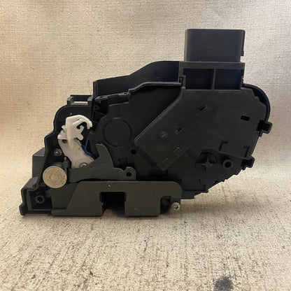 VOLVO S80/V40/C30/C70 Ön Kapı Kilidi 30799309/30753658