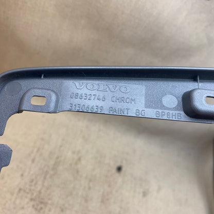 VOLVO V40 CROSS COUNTRY Orta Panel Krom Çerçeve 08632746