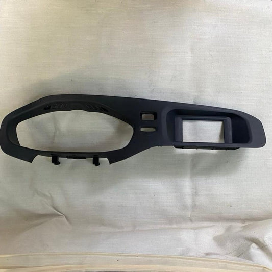 VOLVO V40 Gösterge Panel Braketi 31389537