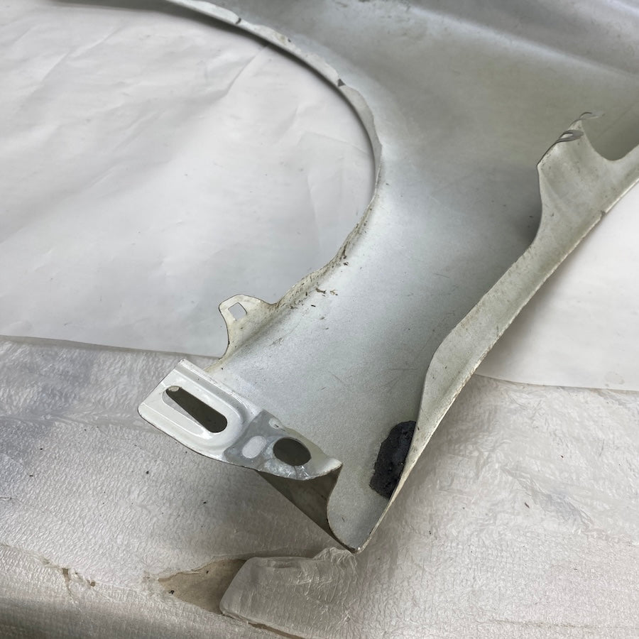 VOLVO V40 Ön Çamurluk 31301261 Orijinal Çıkma 2013-2018