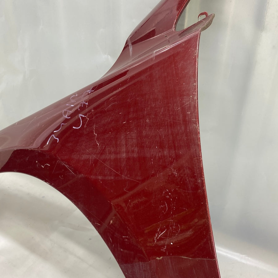 VOLVO V40 Ön Çamurluk 31301261 Orijinal Çıkma 2013-2018