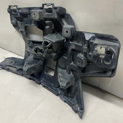 VOLVO V40 Ön Tampon Sol Braket 31283740