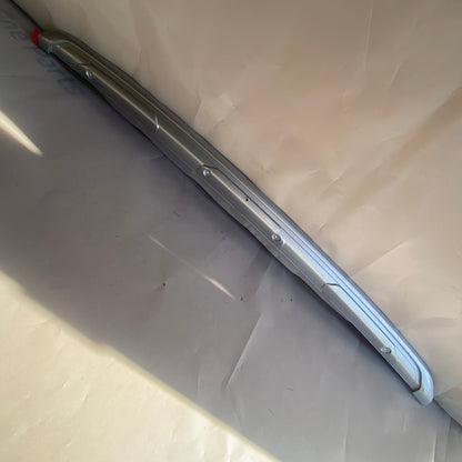 VOLVO XC40 Arka Tampon Çıtası 31330392