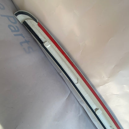 VOLVO XC40 Arka Tampon Çıtası 31330392