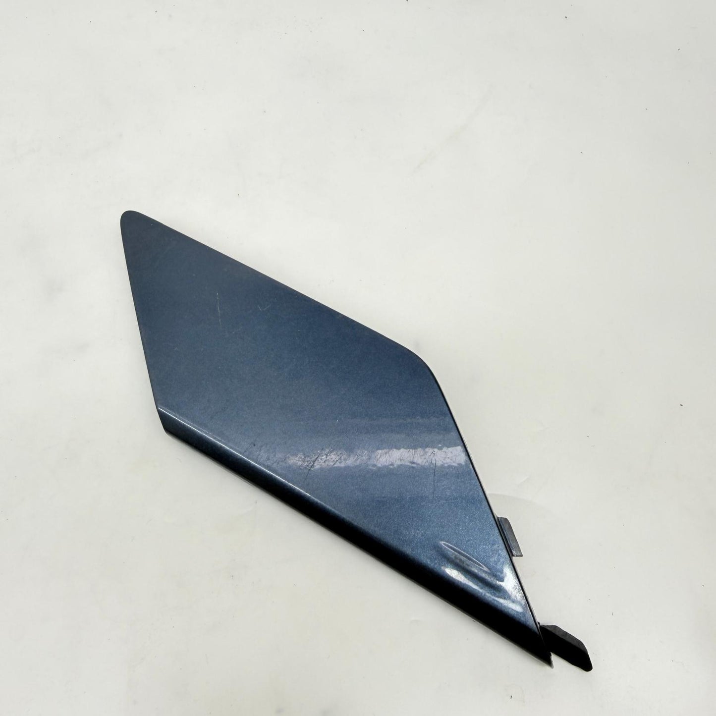 Volvo XC60 Arka Tampon Çeki Kapağı 31449210