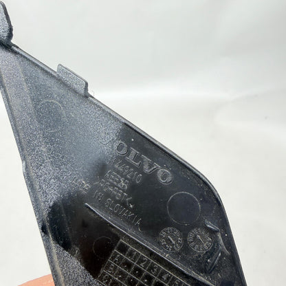 Volvo XC60 Arka Tampon Çeki Kapağı 31449210