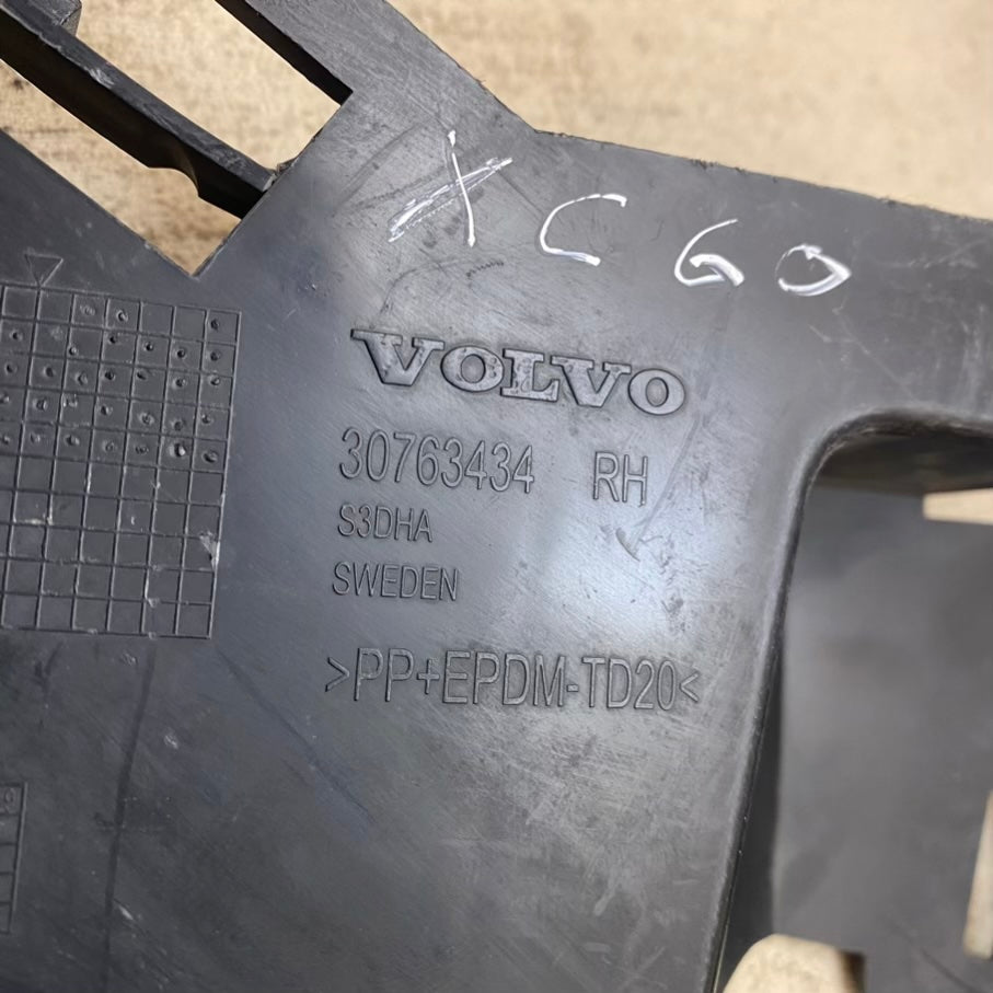 VOLVO XC60 Far Bakaliti 30763434/30763433