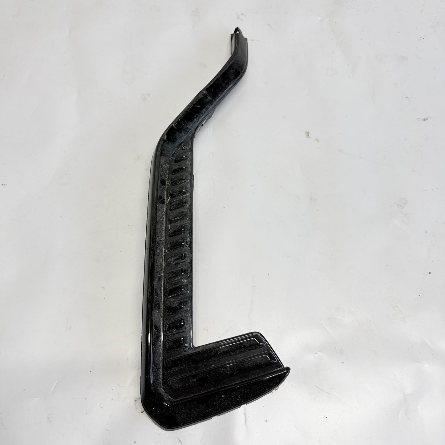 Volvo XC60 MK2 Arka Tampon Sag Cita 32136214 En Uygun Oto Parca