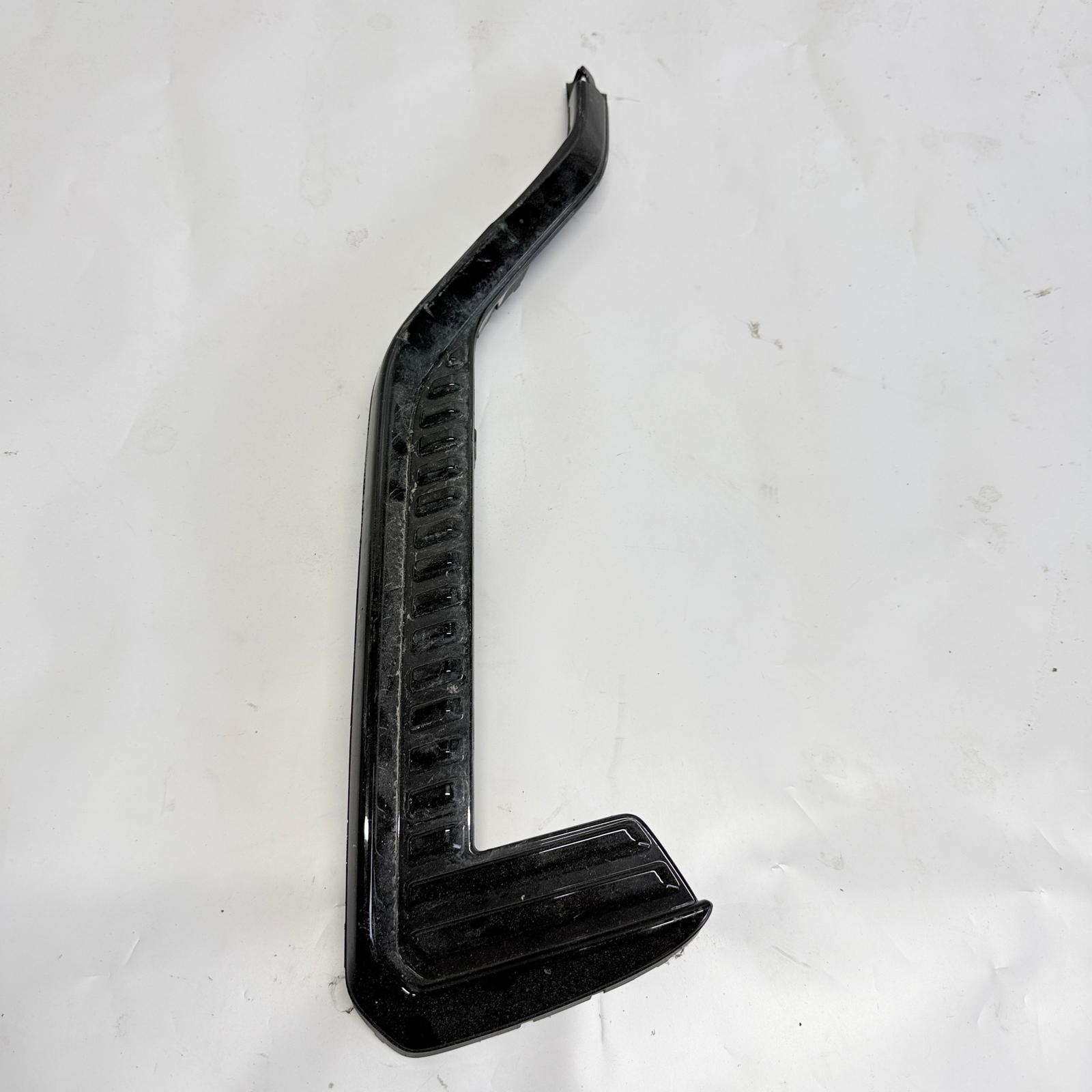Volvo XC60 MK2 Arka Tampon Sag Cita 32136214 En Uygun Oto Parca