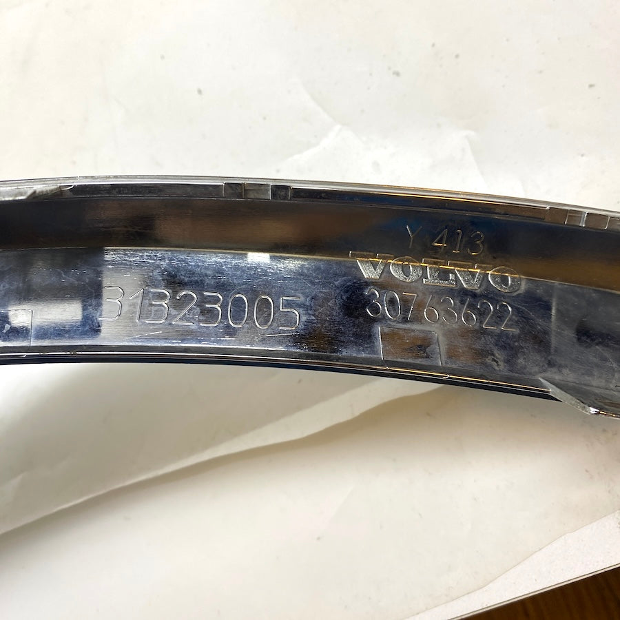 VOLVO XC60 Ön Panjur Nikelajı 31323005/30763622