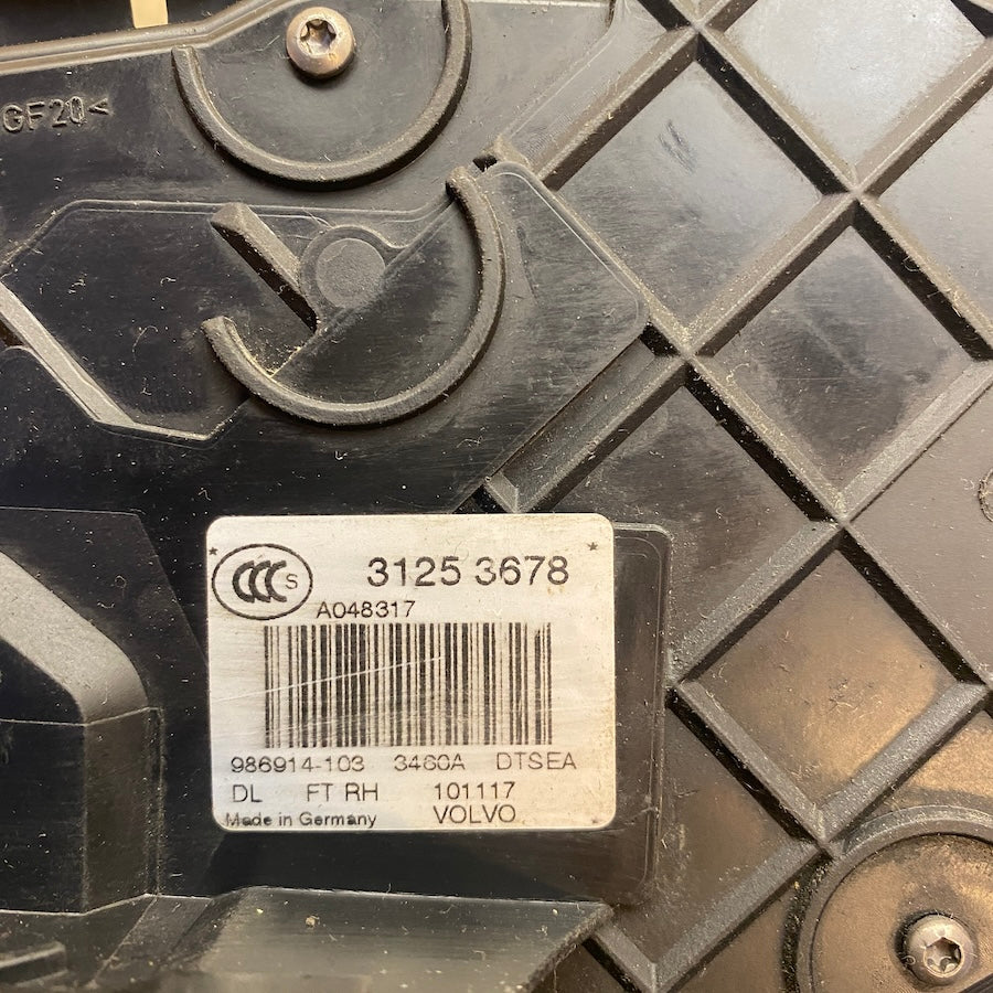 VOLVO XC70/XC60/S40/C30 Ön Kapı Kilidi 31253678/31253677