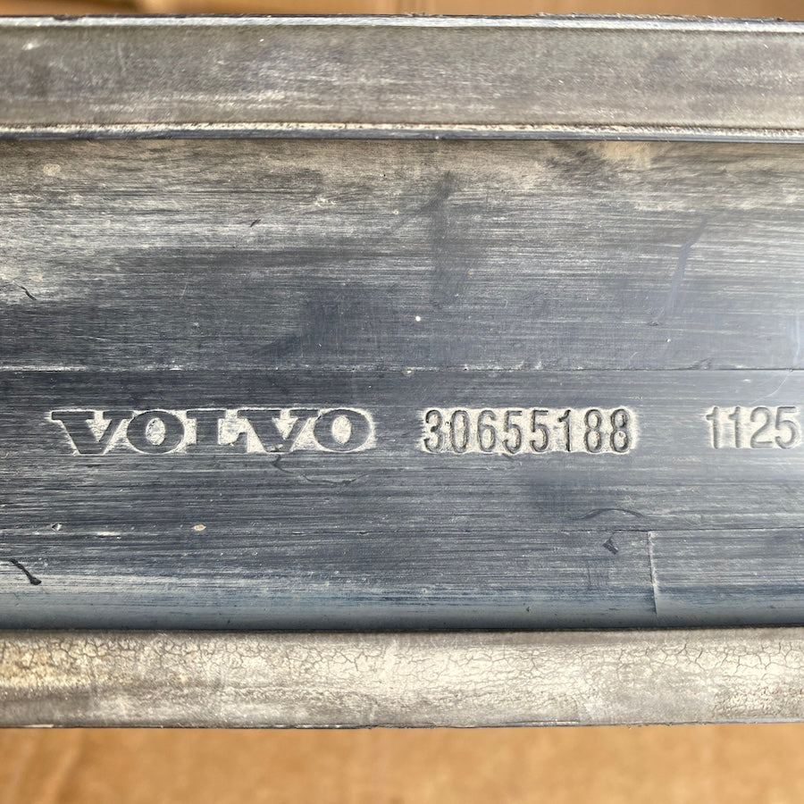 VOLVO XC90 Kapı Alt Çıtası 30698453/30698454/30698452