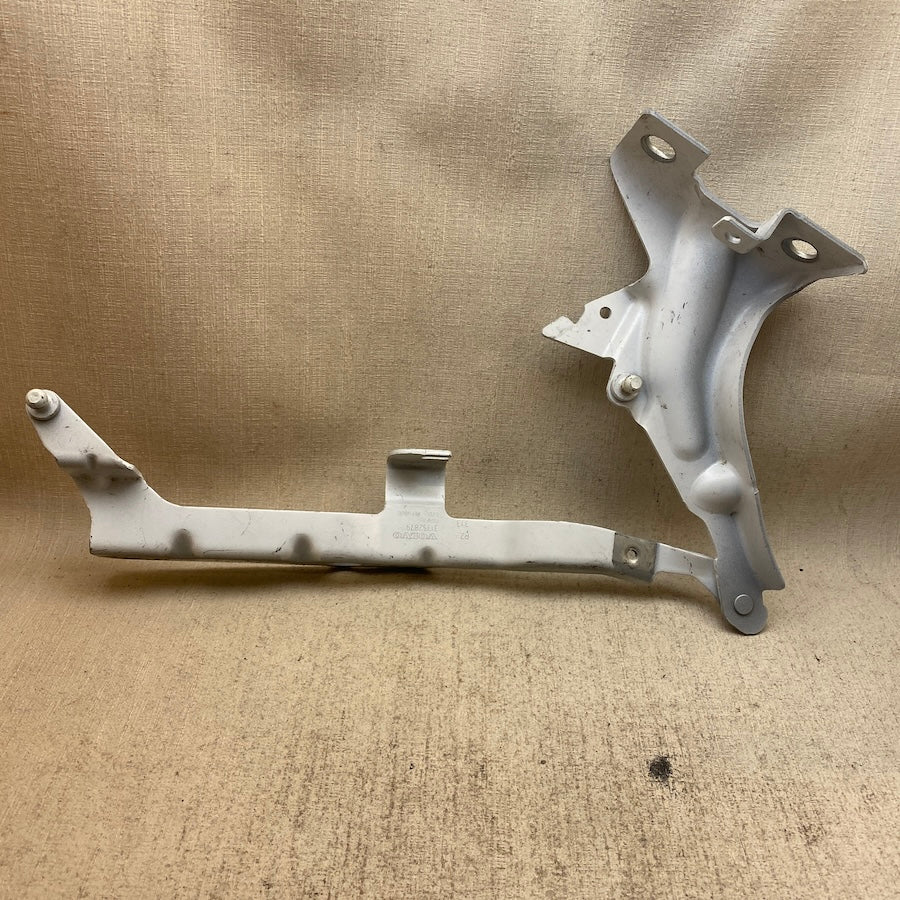 VOLVO XC90 Kaput Menteşesi Sağ 31352879