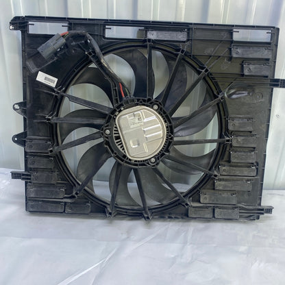 VOLVO XC90 Motor Soğutma Fanı 32222480 Orijinal Çıkma 2015-2024