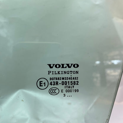 VOLVO XC90 Ön Sol Kapı Camı 43R-001582