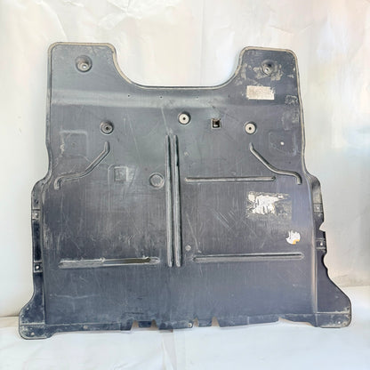 VW Polo 2018-2021 Motor Altı Karter Muhafaza Plastik 2Q0825236E