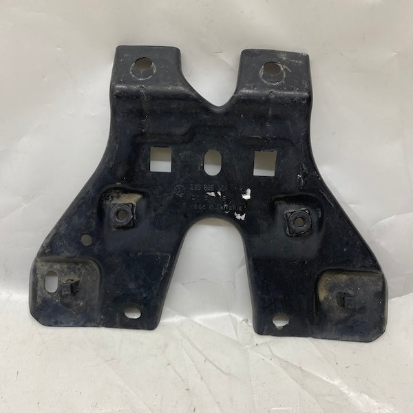 VW Superb/Passat Radar Kilit Braketi 360805567