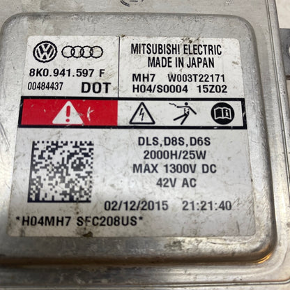 8K0941597F kodlu VW xenon far kontrol ünitesi – Amarok ve Caddy uyumlu çıkma modül.