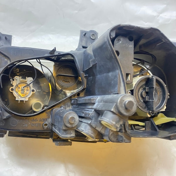 Volkswagen Caddy Sol Far 2K0941005B En Uygun Oto Parça