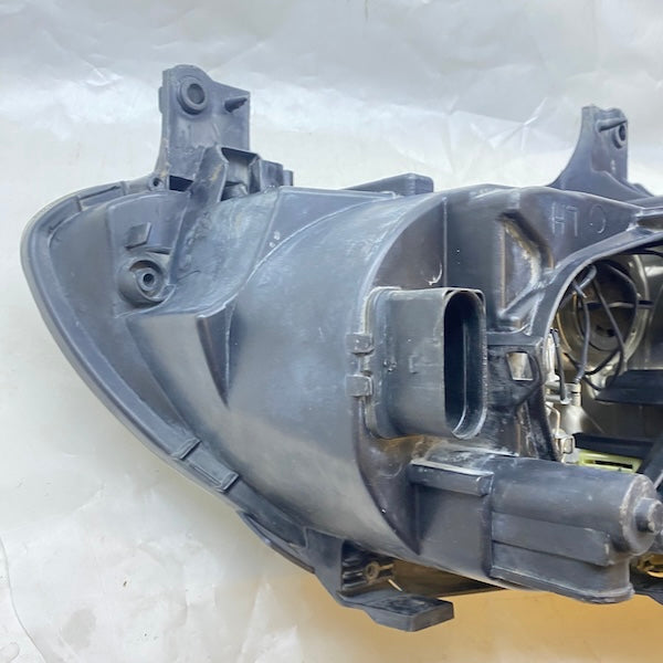 Volkswagen Caddy Sol Far 2K0941005B En Uygun Oto Parça