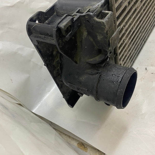 Volkswagen Crafter 2.5 TDi Turbo Radyatörü 2E0145804 En Uygun Oto Parça