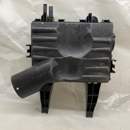 Volkswagen Crafter Hava Filtre Kutusu 2E0129601D