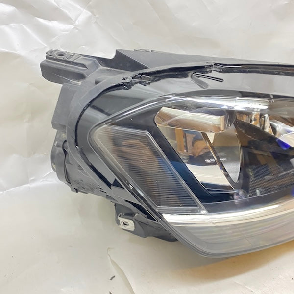 Volkswagen Golf 7 Sağ Far 044923 90045128 En Uygun Oto Parça