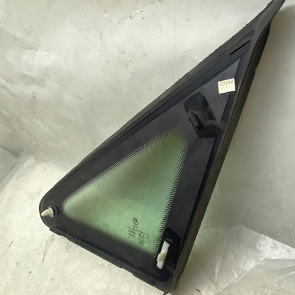 Volkswagen Golf 7/7,5 Sağ Ön Kelebek Camı Orijinal Sıfır En Uygun Oto Parça