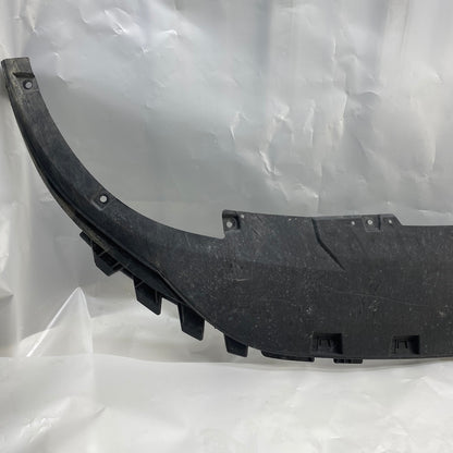 Volkswagen Golf 8 Ön Tampon Alt Spoyler 5H0805915