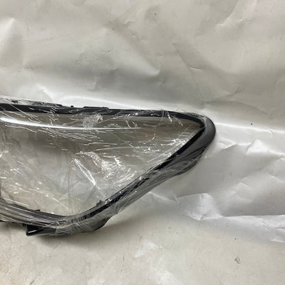 Volkswagen Passat B8.5 Sol Far Camı 2020-2025 İthal En Uygun Oto Parça