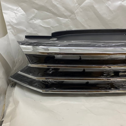 Volkswagen Passat B8 Ön Panjur 3GD853653 İthal Sıfır