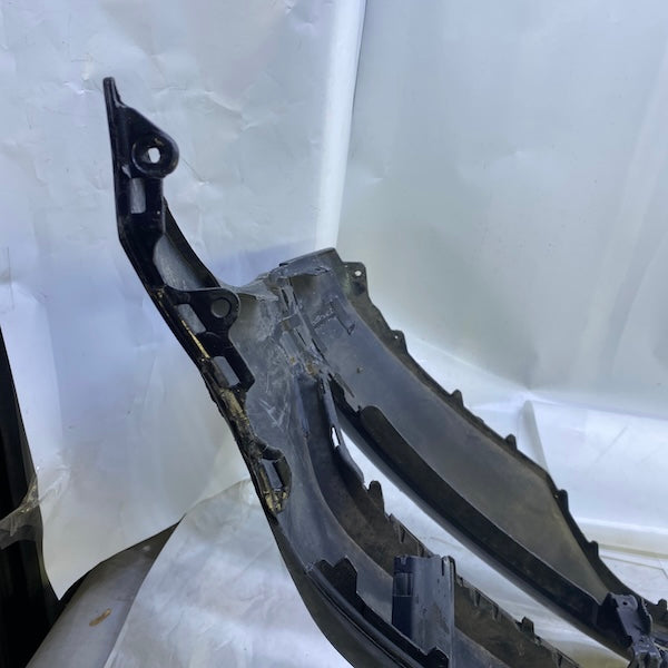 Volkswagen Passat B8 Ön Tampon 3G0O807221 15-19 En Uygun Oto Parça