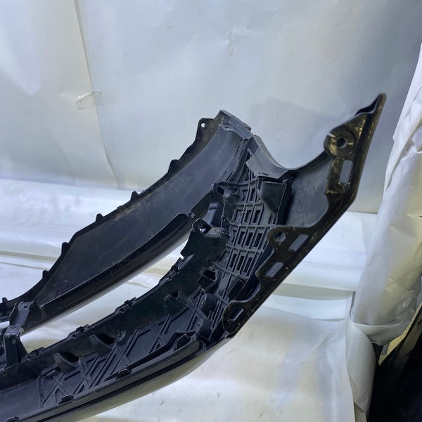 Volkswagen Passat B8 Ön Tampon 3G0O807221 15-19 En Uygun Oto Parça